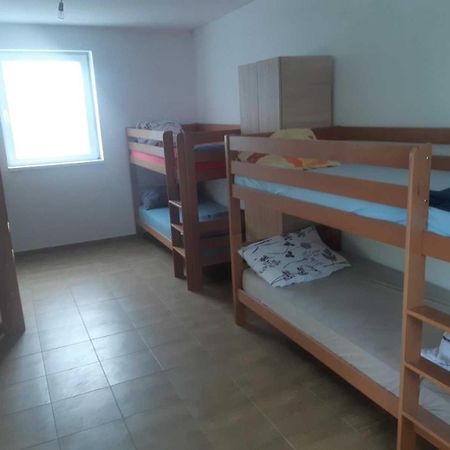 Apartman Novi Sad - Apartment Novi Sad Sremska Kamenica ภายนอก รูปภาพ