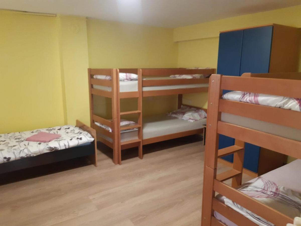 Apartman Novi Sad - Apartment Novi Sad Sremska Kamenica ภายนอก รูปภาพ