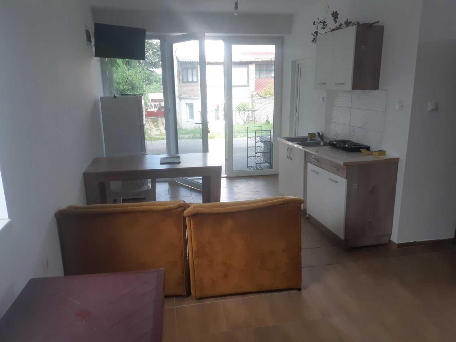 Apartman Novi Sad - Apartment Novi Sad Sremska Kamenica ภายนอก รูปภาพ